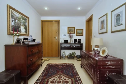 Apartamento T3 para Venda em Carcavelos