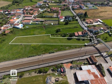 Terreno para Venda em Ovar