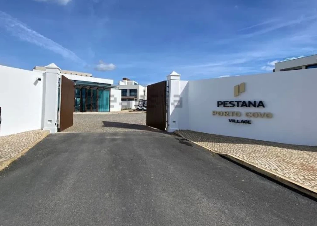 Apartamento T3 para Venda em Porto Covo Foto 2