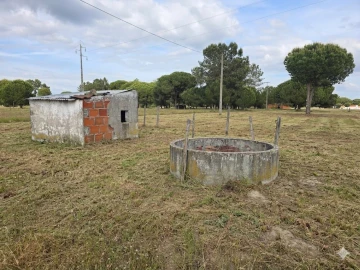 Quinta T2 para Venda em Cilha do Centeio