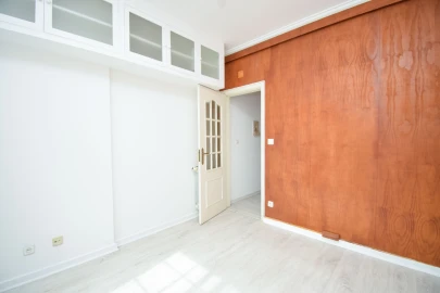 Apartamento T3 para Arrendamento em Sintra