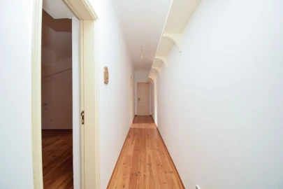 Apartamento T3 para Arrendamento em Sintra