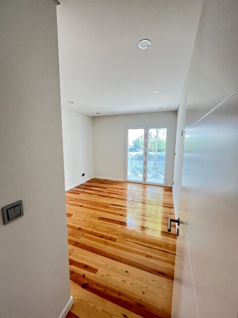 Apartamento T3 para Arrendamento em São João do Estoril