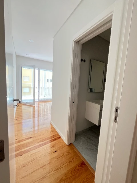 Apartamento T3 para Arrendamento em São João do Estoril