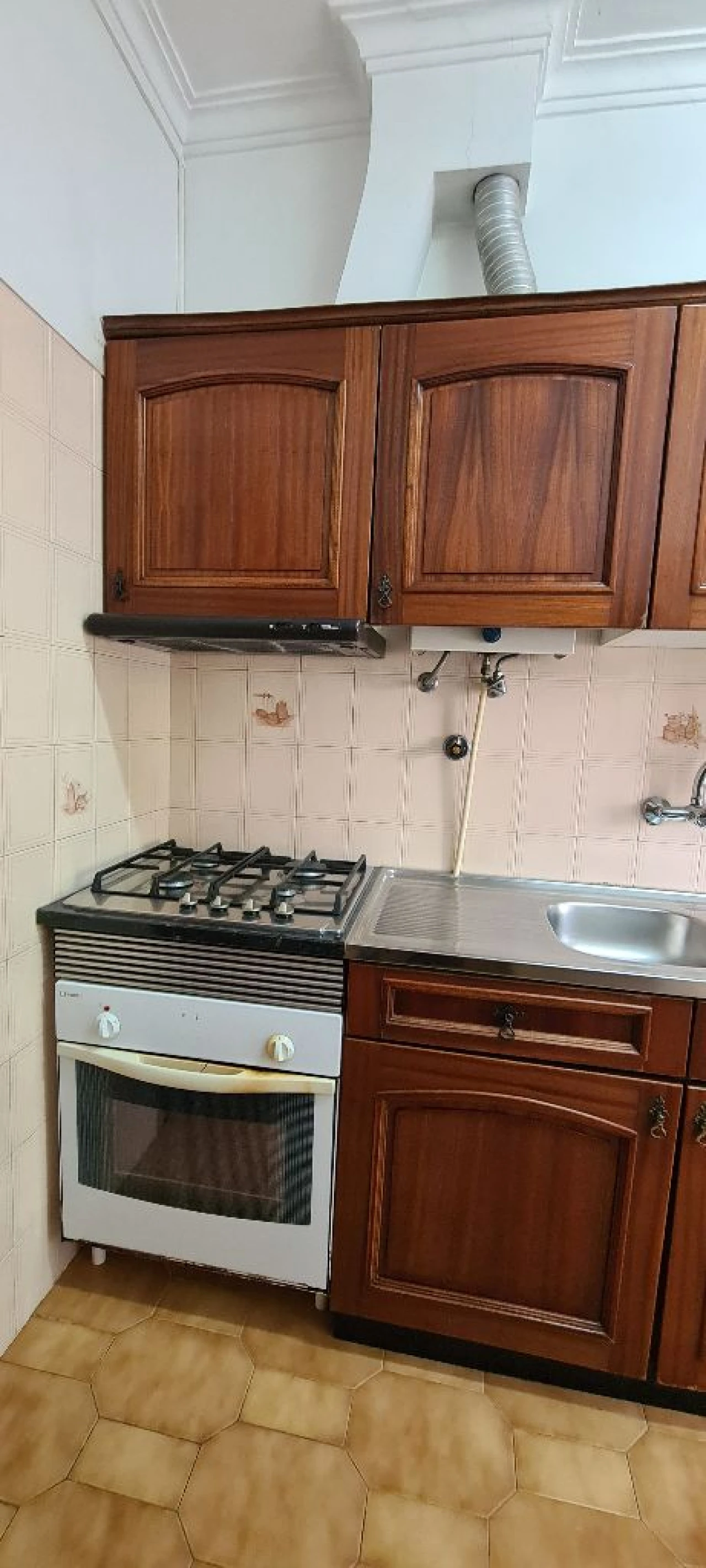 Apartamento T1 para Arrendamento em Almada Foto 8