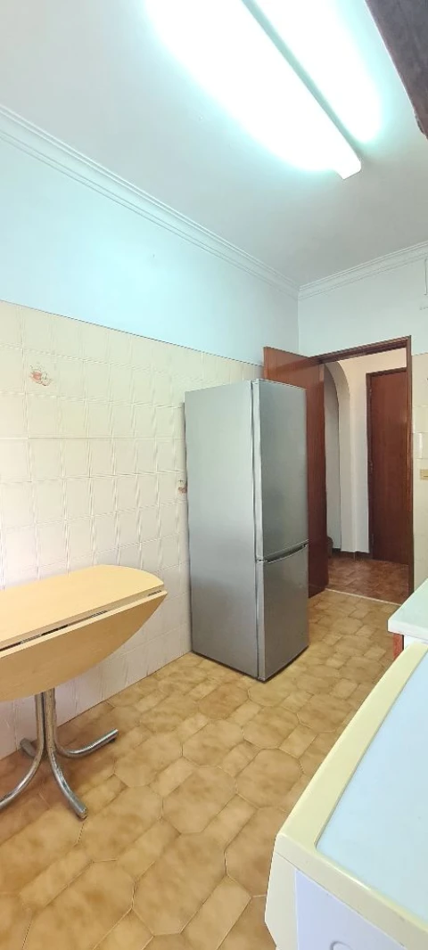 Apartamento T1 para Arrendamento em Almada