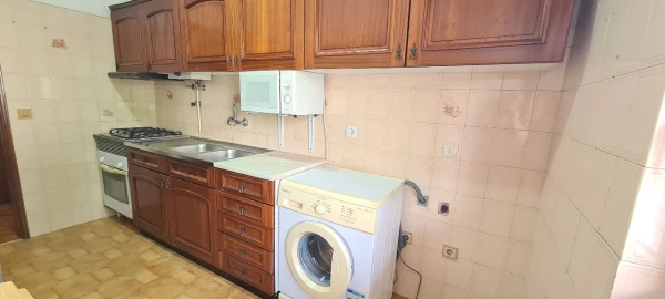 Apartamento T1 para Arrendamento em Almada