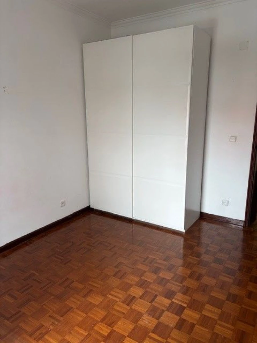 Moradia T4 para Venda em Rio de Mouro Foto 20