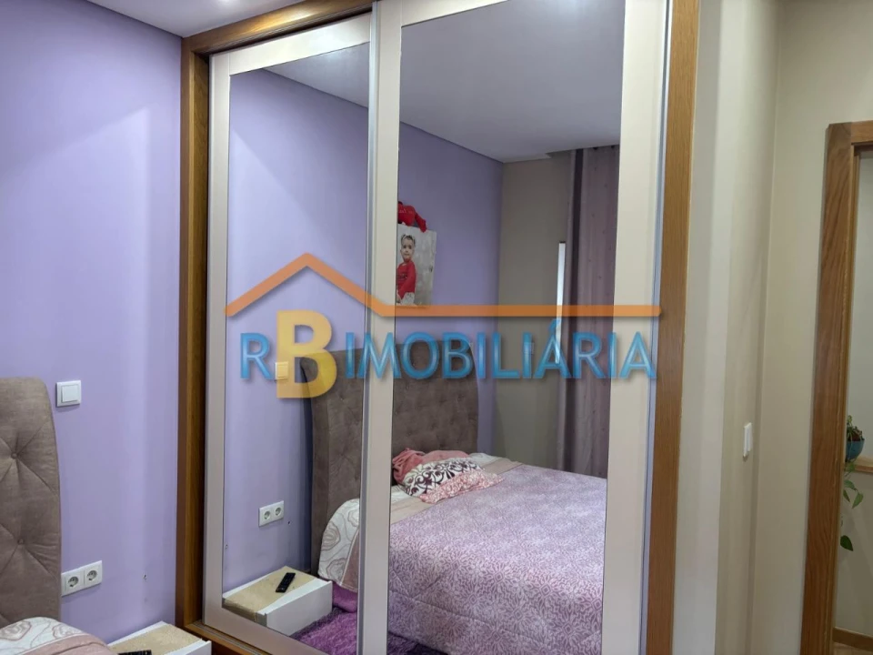 Moradia T3 para Venda em Alqueve Foto 10