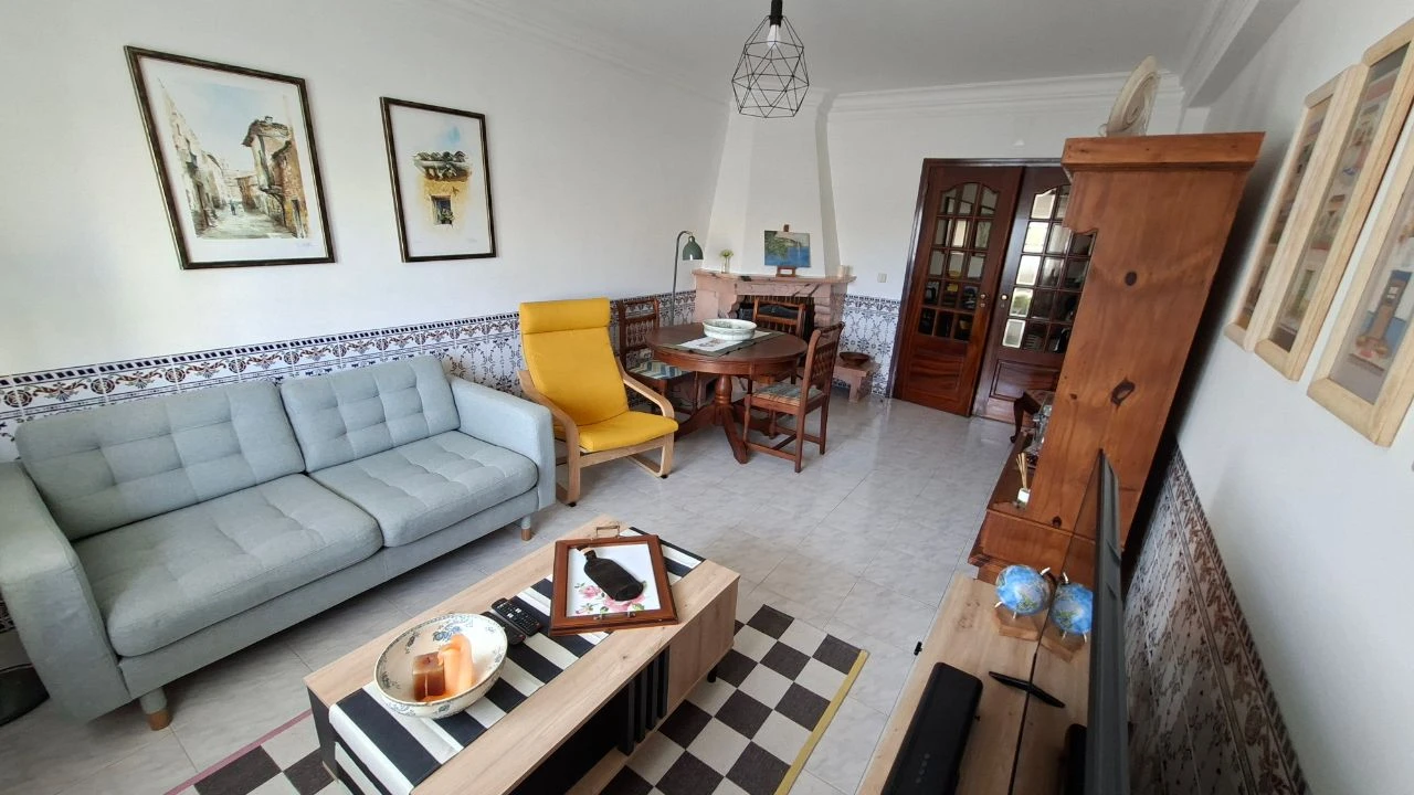 Apartamento T2 para Venda em Santa Cruz Foto 1
