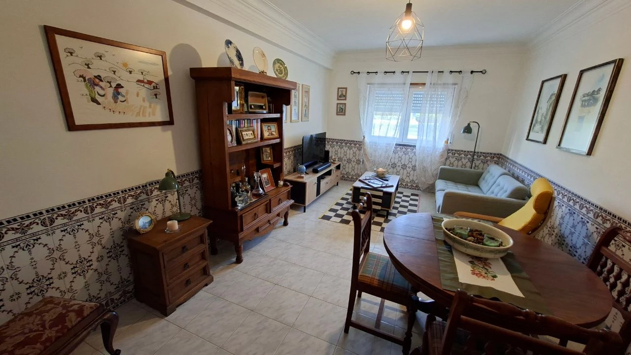 Apartamento T2 para Venda em Santa Cruz Foto 4