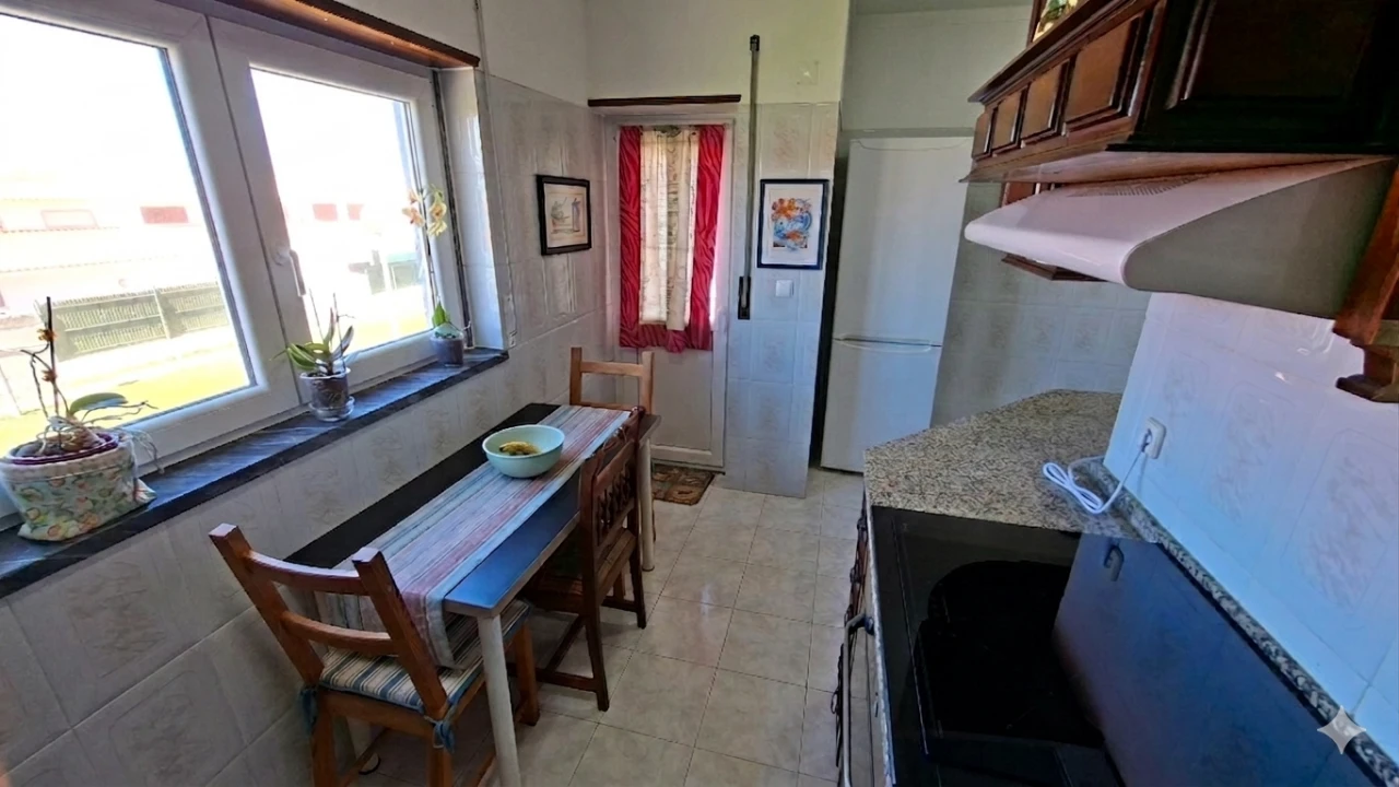 Apartamento T2 para Venda em Santa Cruz Foto 12