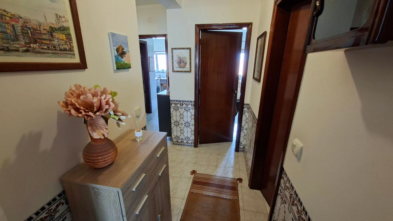 Apartamento T2 para Venda em Santa Cruz Foto 24