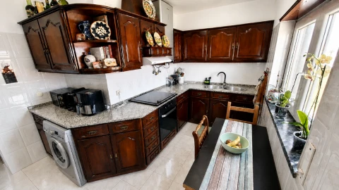 Apartamento T2 para Venda em Santa Cruz