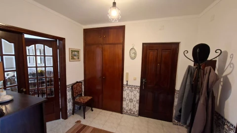 Apartamento T2 para Venda em Santa Cruz
