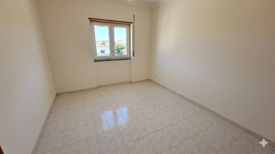 Apartamento T2 para Venda em Santa Cruz Foto 10