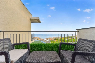 Apartamento T3 para Venda em Câmara de Lobos