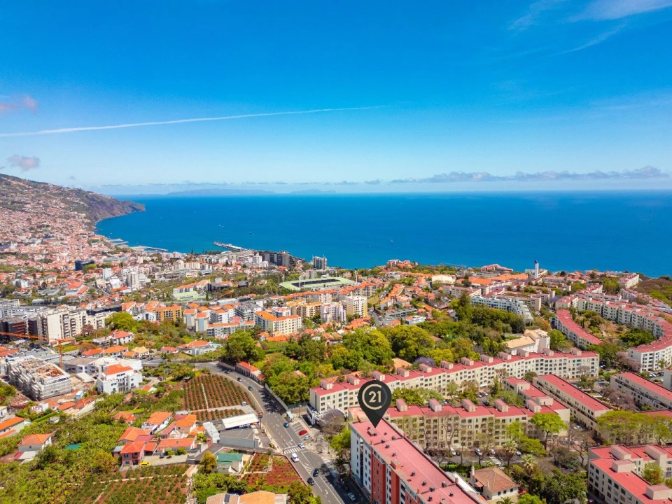 Apartamento T2 para Venda em Funchal Foto 13