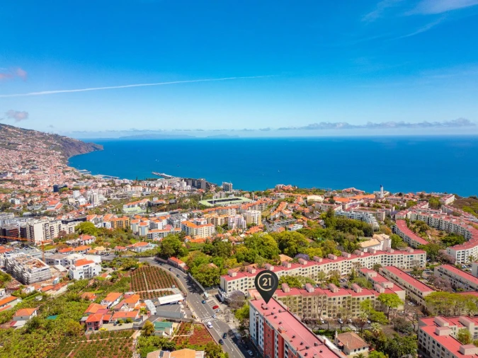 Apartamento T2 para Venda em Funchal Foto 13