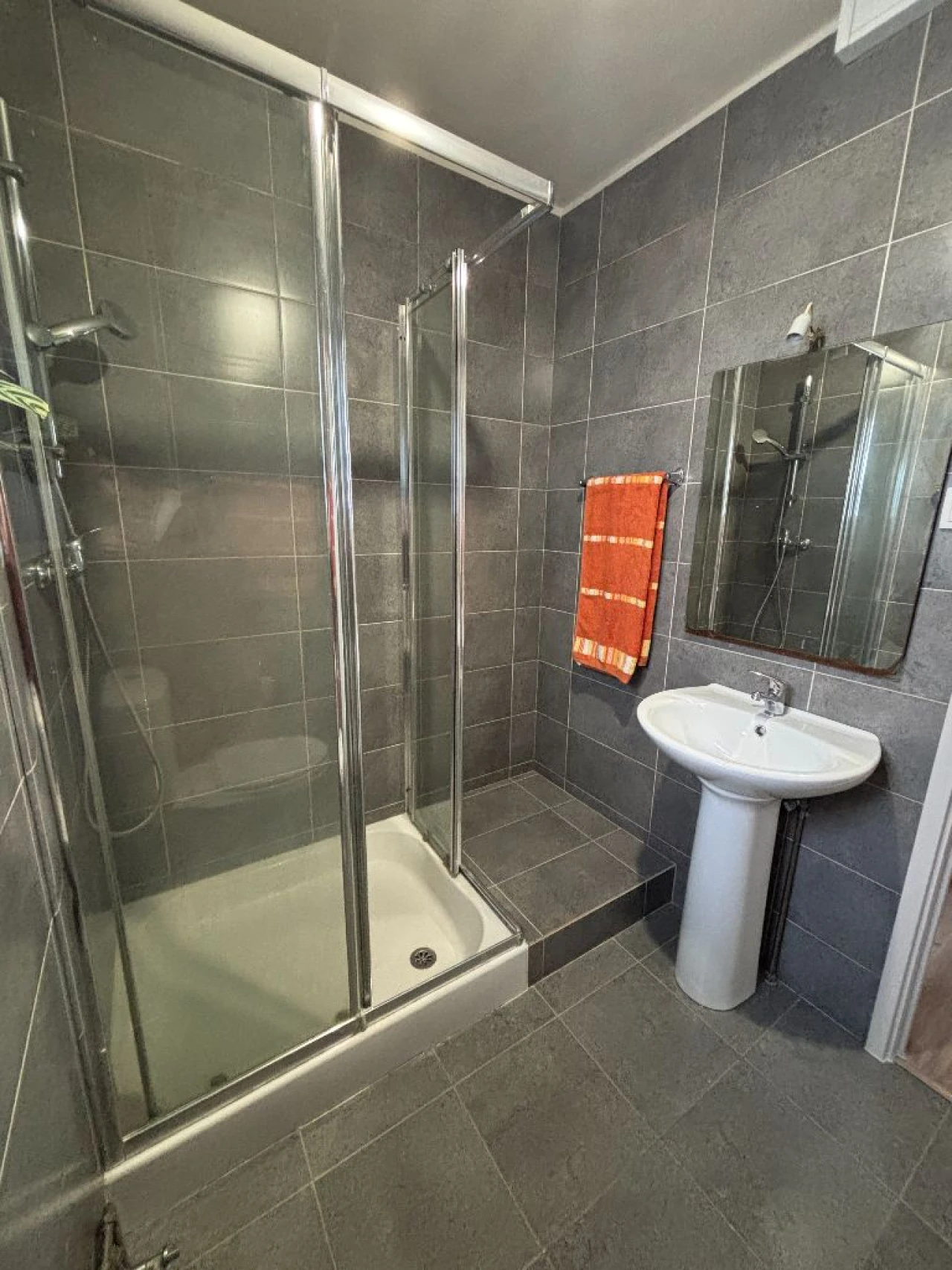 Apartamento T2 para Arrendamento em Vila Nova de Gaia Foto 7