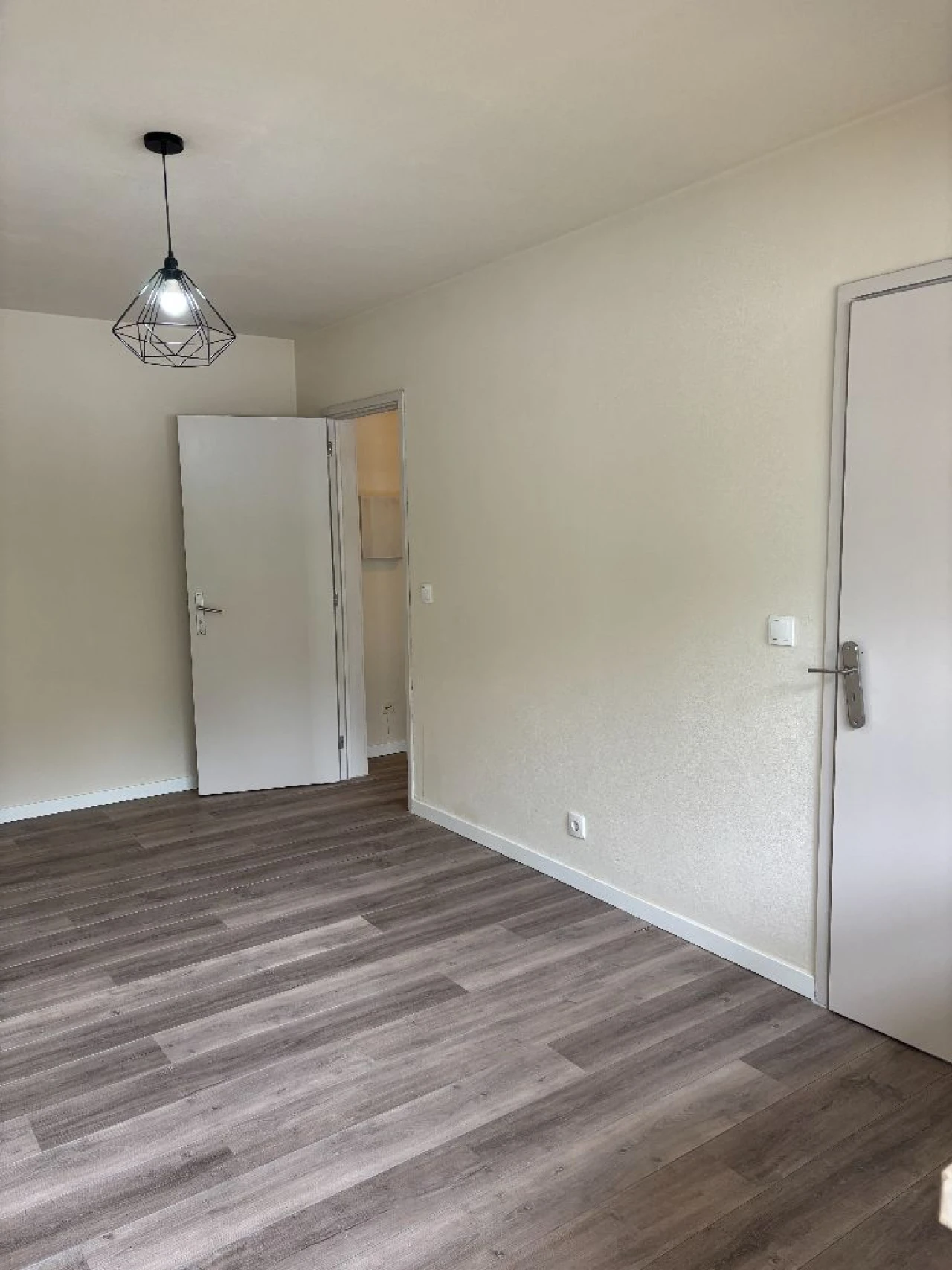 Apartamento T2 para Arrendamento em Vila Nova de Gaia Foto 18
