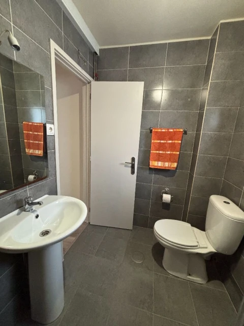 Apartamento T2 para Arrendamento em Vila Nova de Gaia