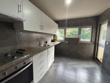 Apartamento T2 para Arrendamento em Vila Nova de Gaia