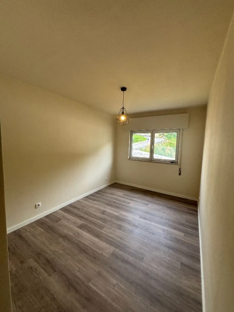 Apartamento T2 para Arrendamento em Vila Nova de Gaia