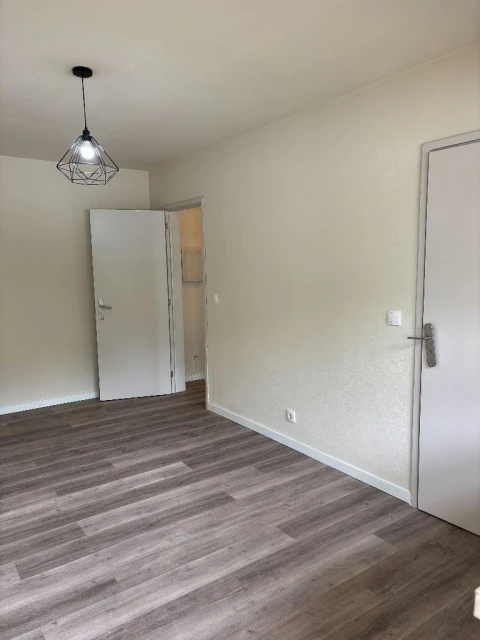 Apartamento T2 para Arrendamento em Vila Nova de Gaia