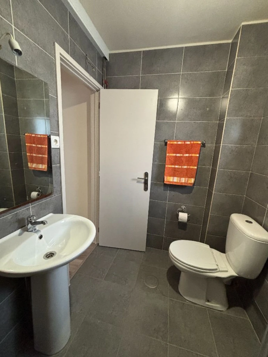 Apartamento T2 para Arrendamento em Vila Nova de Gaia Foto 5