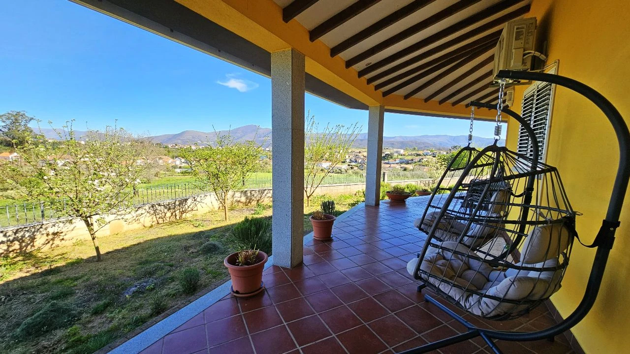 Quinta T4 para Venda em Galizes Foto 8