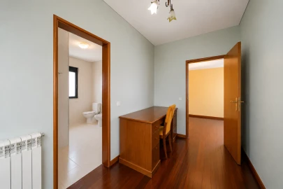Quinta T5 para Venda em Pedroso