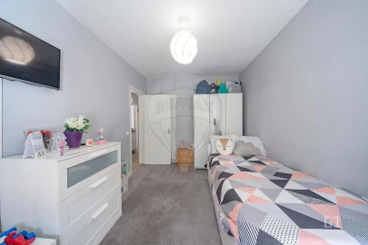Apartamento T2 para Venda em Tapada das Mercês