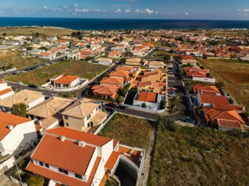 Terreno P/ Prédio para Venda em Porto Santo