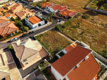 Terreno P/ Prédio para Venda em Porto Santo
