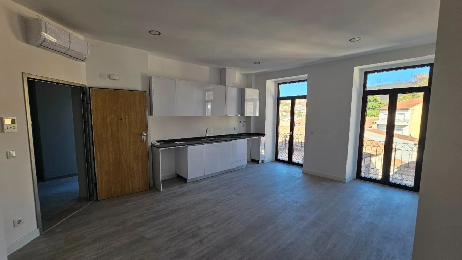 Moradia T8 para Venda em Vila Cova de Alva Foto 8