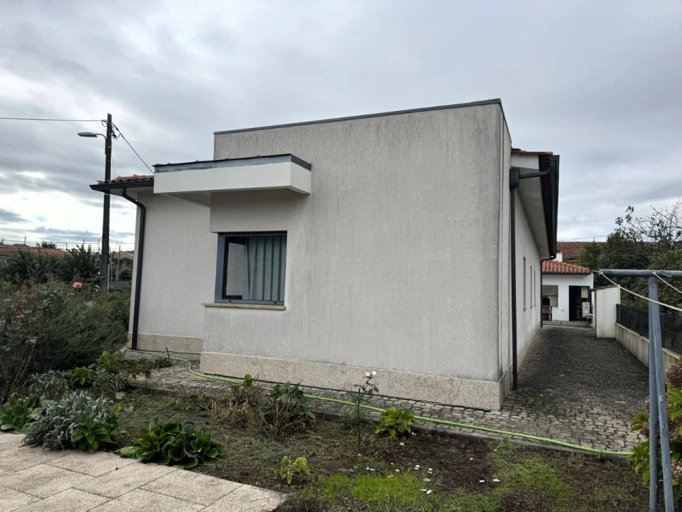 Moradia T3 para Venda em vouzela Foto 4