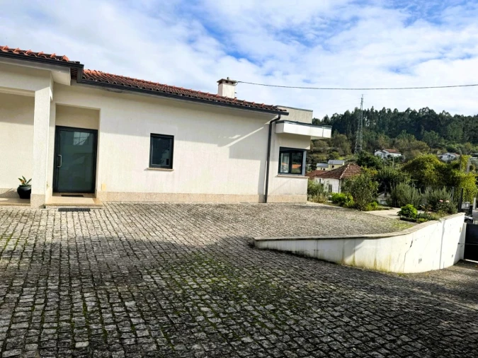 Moradia T3 para Venda em vouzela Foto 6