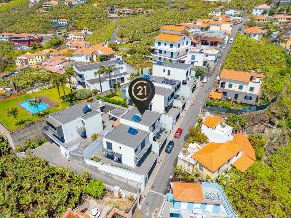 Moradia T3 para Venda em Câmara de Lobos Foto 62