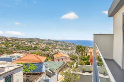 Moradia T3 para Venda em Câmara de Lobos