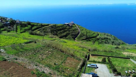 Terreno para Venda em Fajã da Ovelha