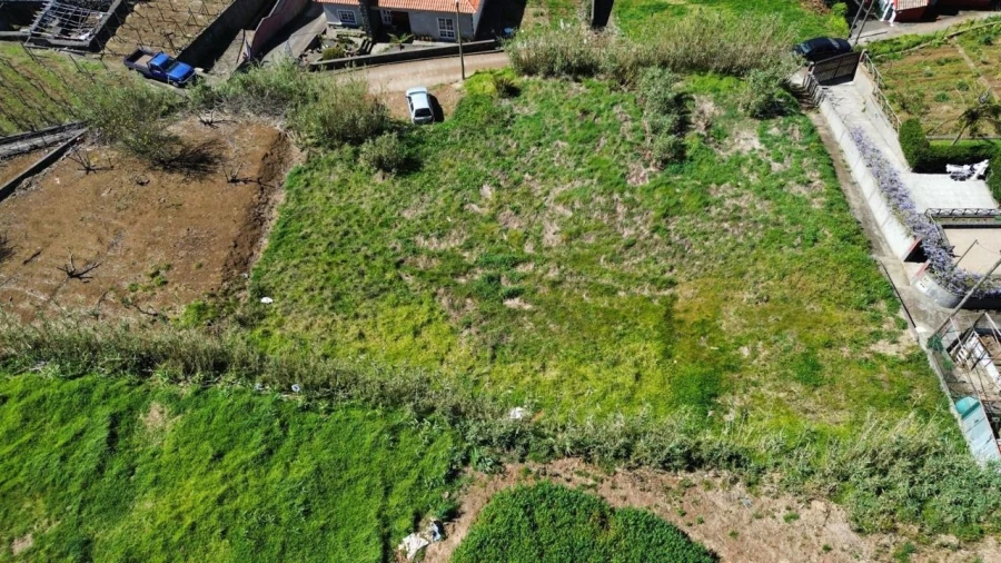Terreno para Venda em Fajã da Ovelha Foto 5