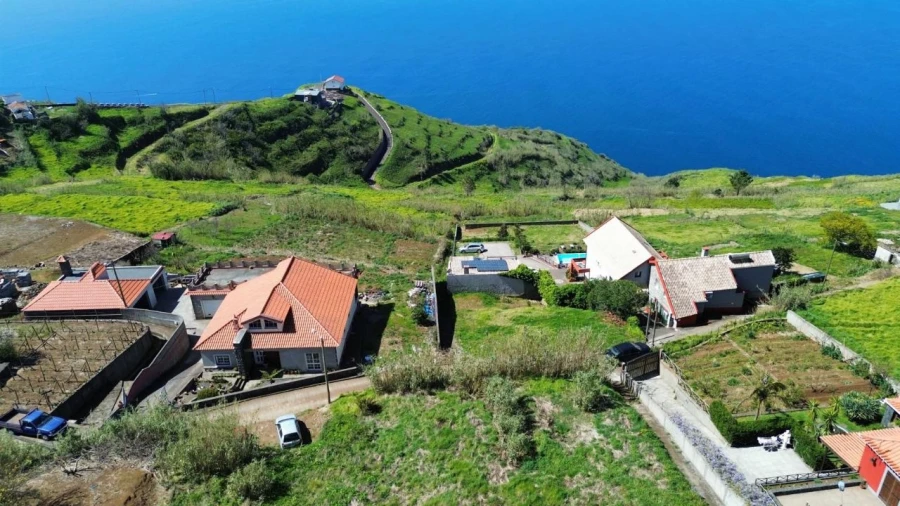 Terreno para Venda em Fajã da Ovelha Foto 13