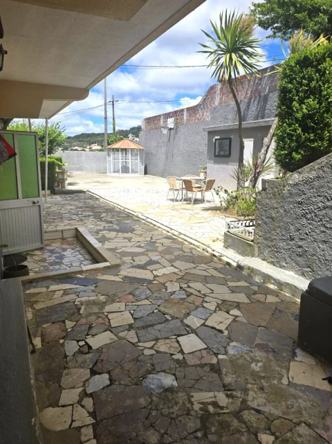 Moradia T5 para Venda em Caneças