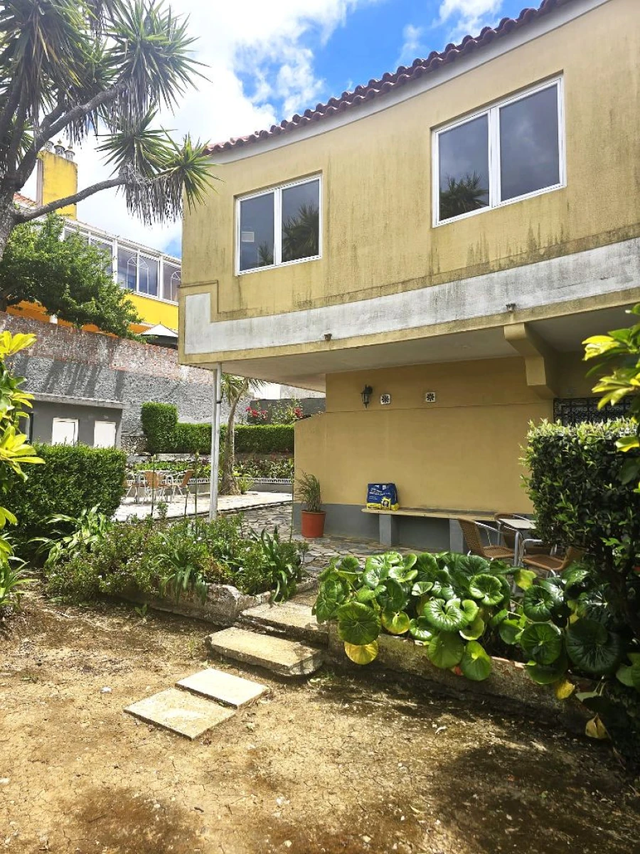 Moradia T5 para Venda em Caneças Foto 4