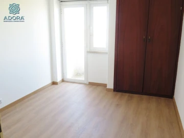 Apartamento T3 para Venda em Linda a Velha
