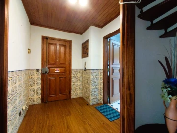 Apartamento T3 para Arrendamento em Torre