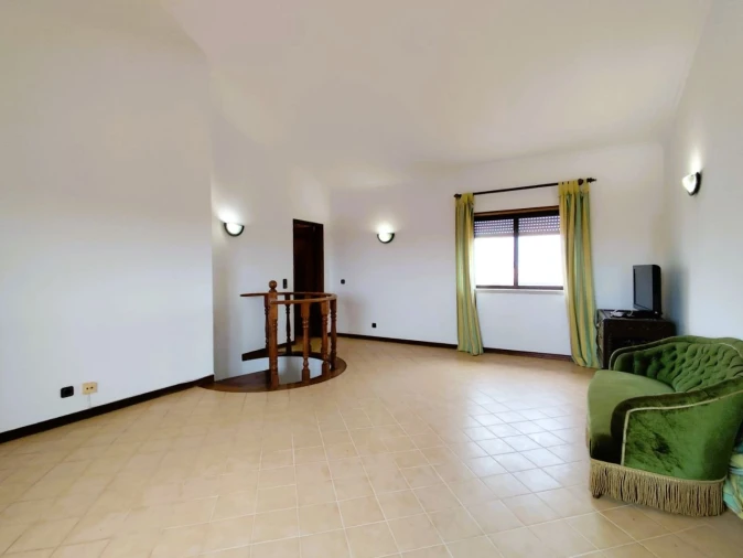Apartamento T3 para Arrendamento em Torre Foto 15