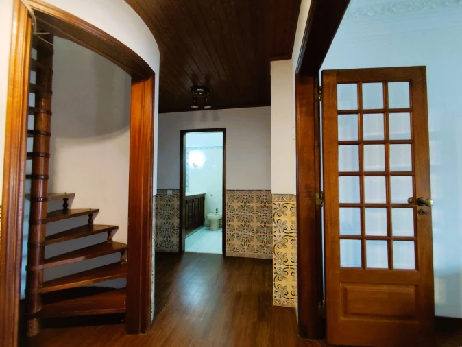 Apartamento T3 para Arrendamento em Torre Foto 3