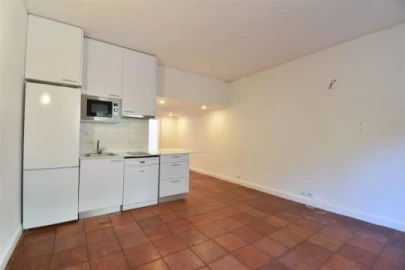 Apartamento T1 para Arrendamento em Estoril